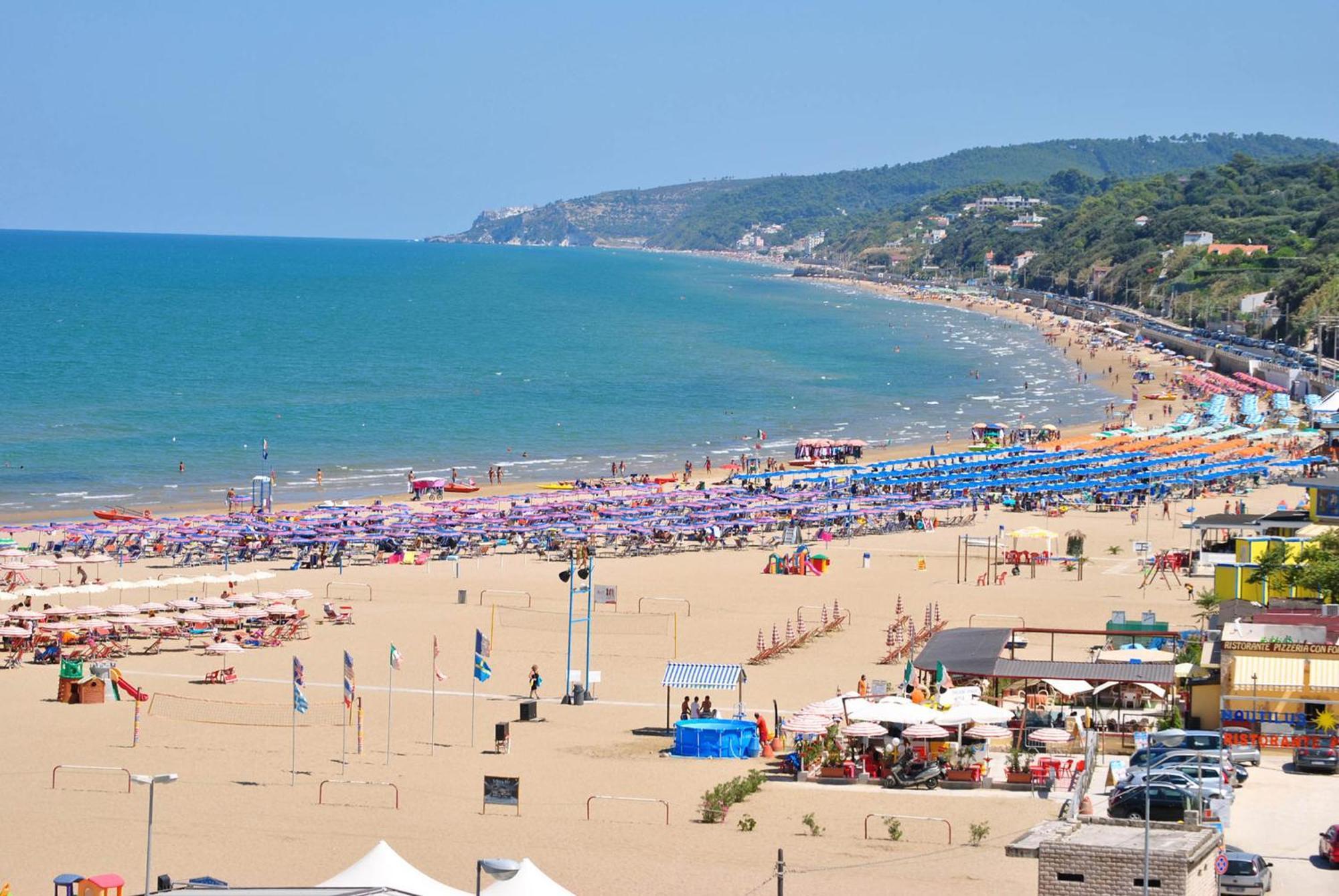 Hotel Solaria Роди Гарганико Екстериор снимка