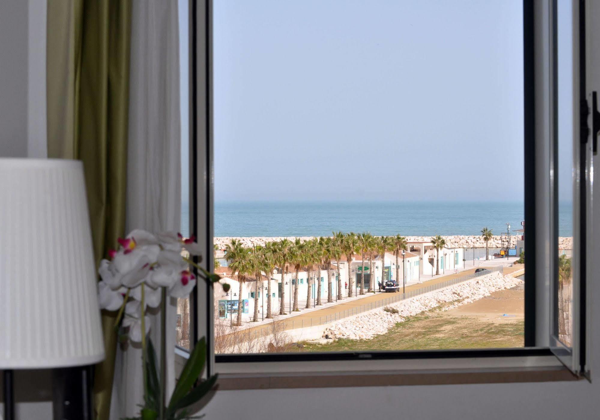 Hotel Solaria Роди Гарганико Екстериор снимка